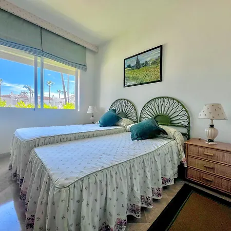 Cd-2369 Two Bedss Two Bathrooms Apartment *